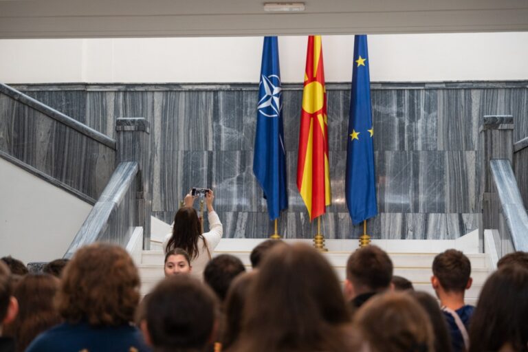 Зошто е важна парламентарната независност: примерот на Северна Македонија