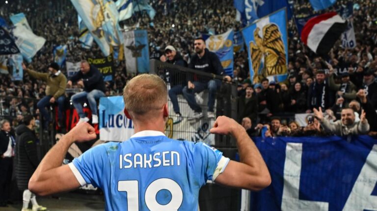 Исаксен од Лацио е ѕвезда против Данска: неговата иднина зависи и од&hellip;