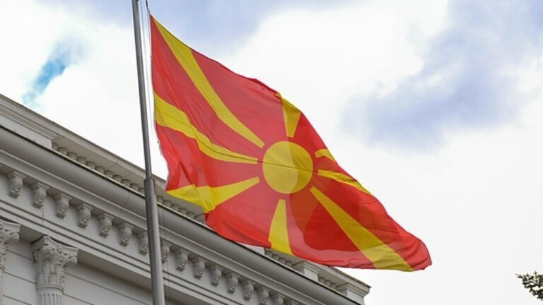 Северна Македонија: 5 партии и организации што ја формираат VLEN се спојуваат